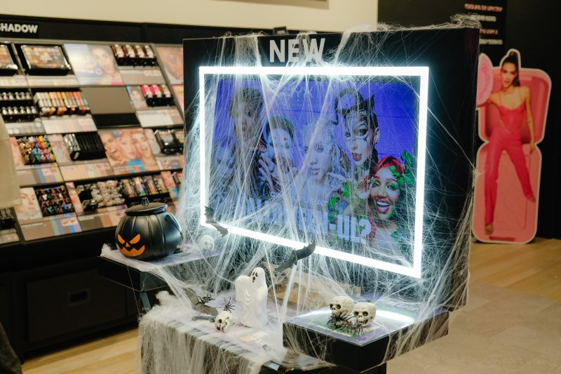 NYX – Who Stole Halloween?