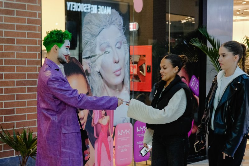 NYX – Who Stole Halloween?