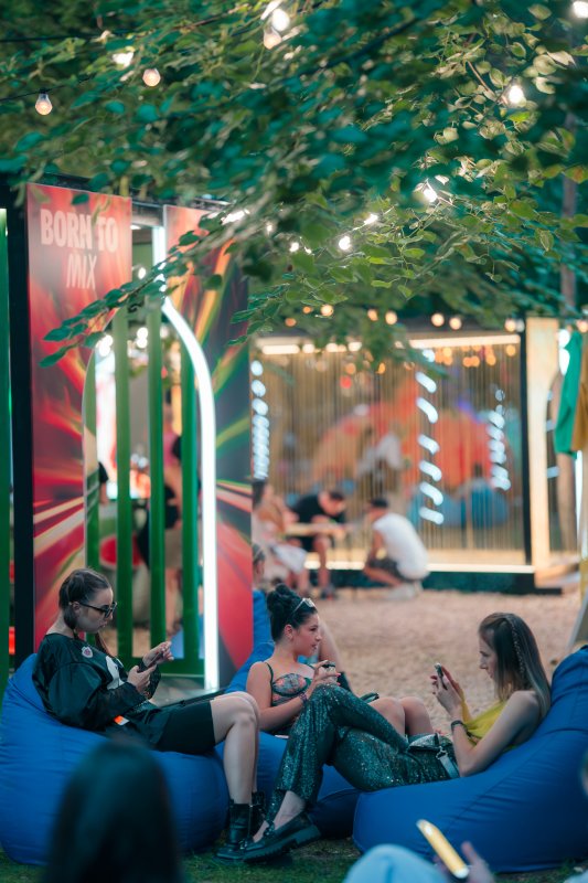 Born to Mix, Ready to Shine: The ABSOLUT Festival Experience 
