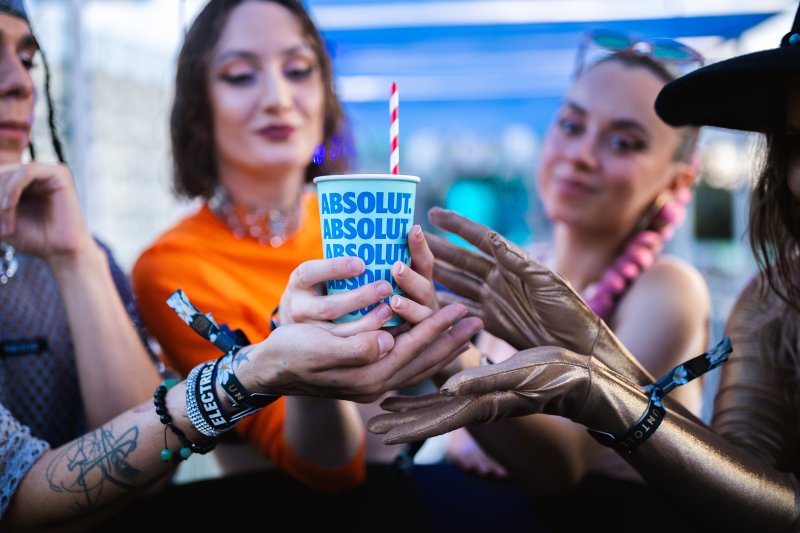 Absolut Born to Mix: The Ultimate Festival Activation
